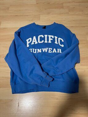 Blue Oversized Graphic Crewneck Sweatshirt Women’s Size XS